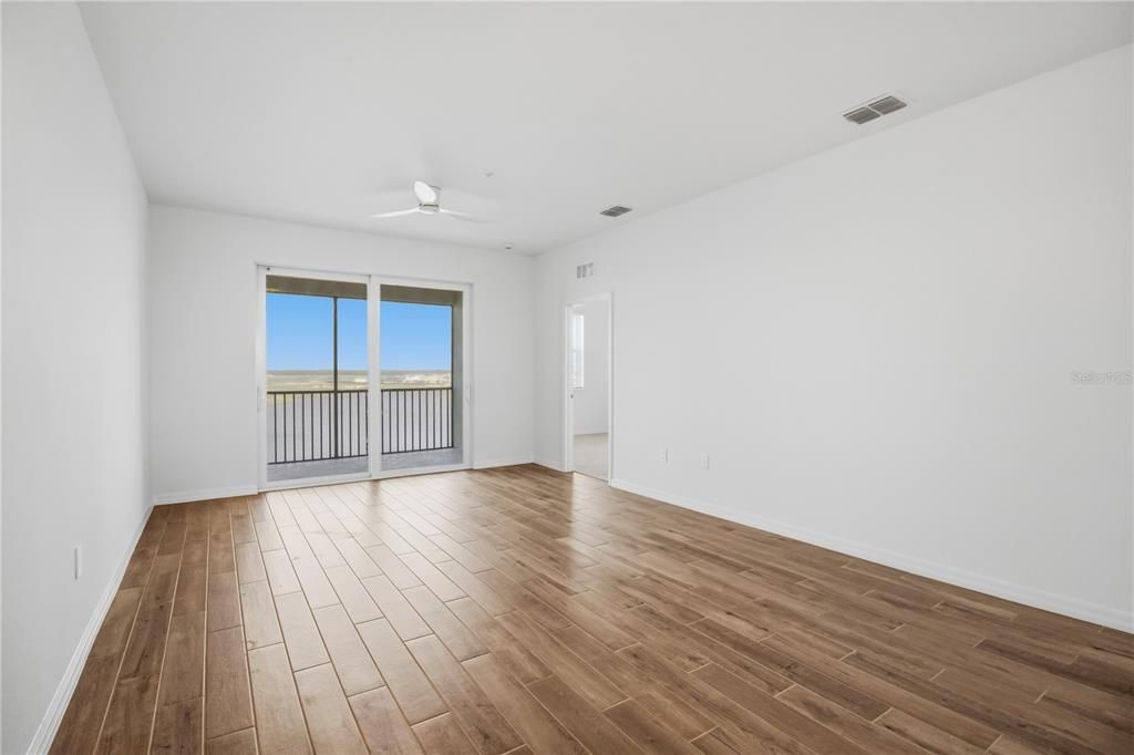 For Rent: $2,500 (2 beds, 2 baths, 1120 Square Feet)