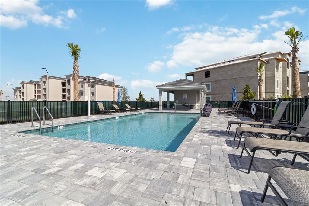 For Rent: $2,500 (2 beds, 2 baths, 1120 Square Feet)