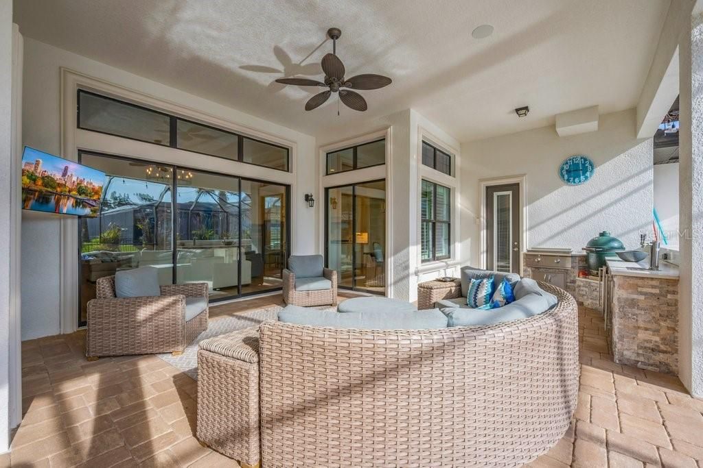 En Venta: $1,250,000 (4 camas, 4 baños, 3857 Pies cuadrados)