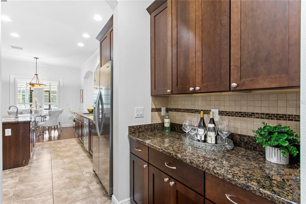 En Venta: $1,495,000 (4 camas, 4 baños, 3778 Pies cuadrados)