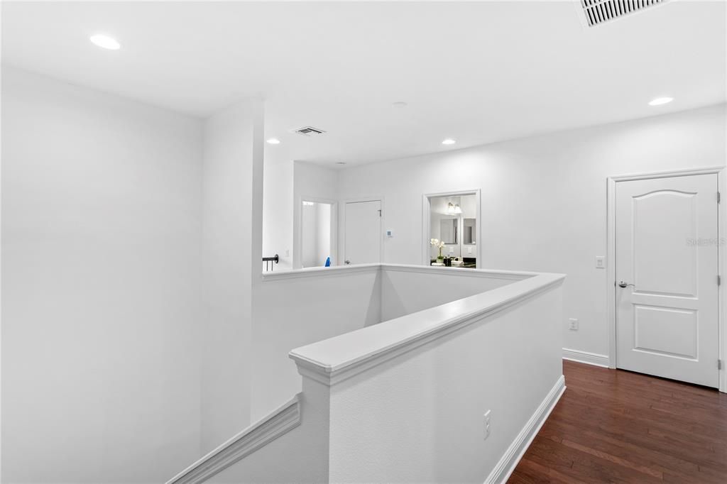 En Venta: $1,495,000 (4 camas, 4 baños, 3778 Pies cuadrados)