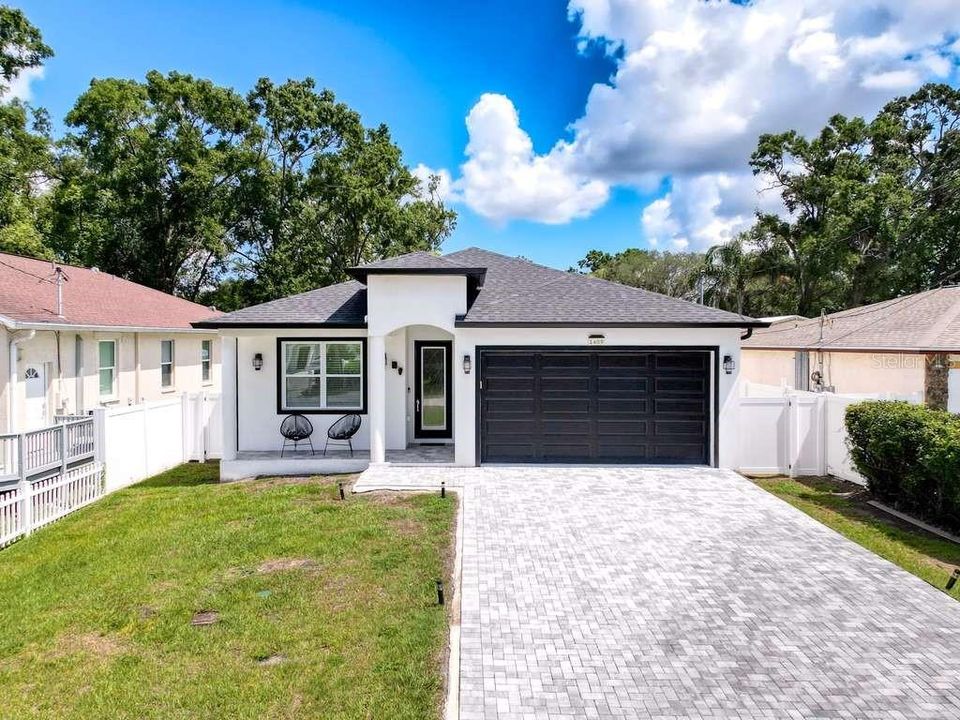 For Sale: $515,000 (3 beds, 2 baths, 1720 Square Feet)