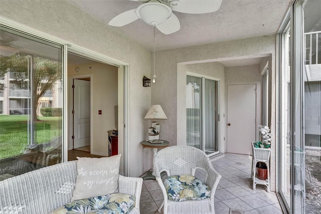 En Venta: $163,000 (2 camas, 2 baños, 1042 Pies cuadrados)