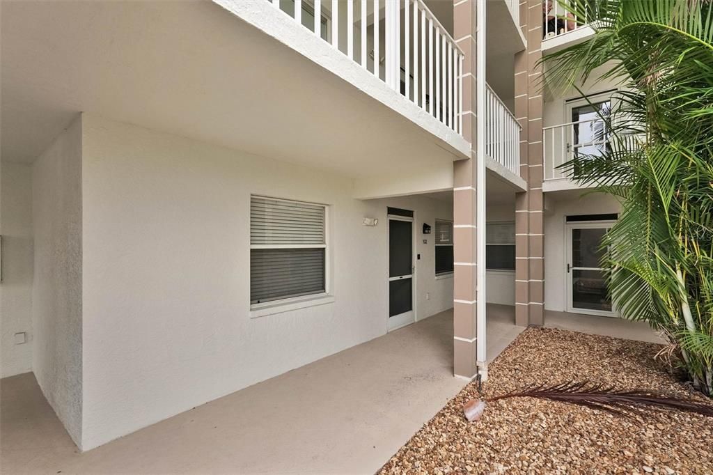 En Venta: $163,000 (2 camas, 2 baños, 1042 Pies cuadrados)