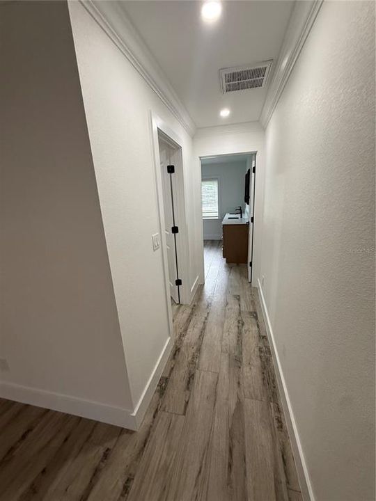 На продажу: $399,000 (4 спален, 2 ванн, 1803 Квадратных фут)