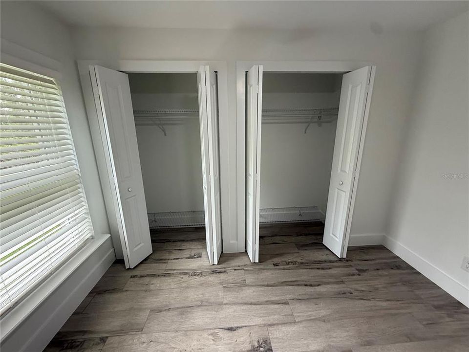 На продажу: $399,000 (4 спален, 2 ванн, 1803 Квадратных фут)
