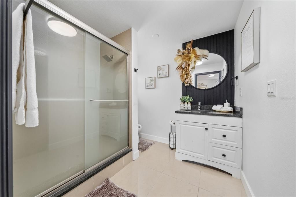 For Sale: $890,000 (5 beds, 3 baths, 2787 Square Feet)