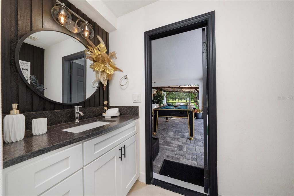 For Sale: $890,000 (5 beds, 3 baths, 2787 Square Feet)