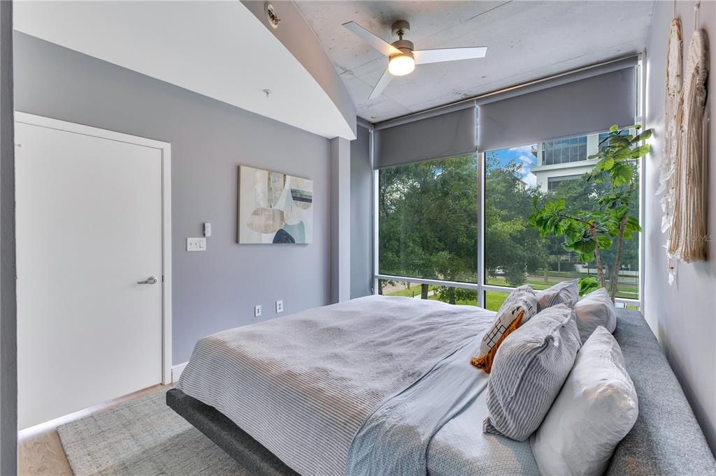 For Rent: $3,000 (2 beds, 2 baths, 1320 Square Feet)