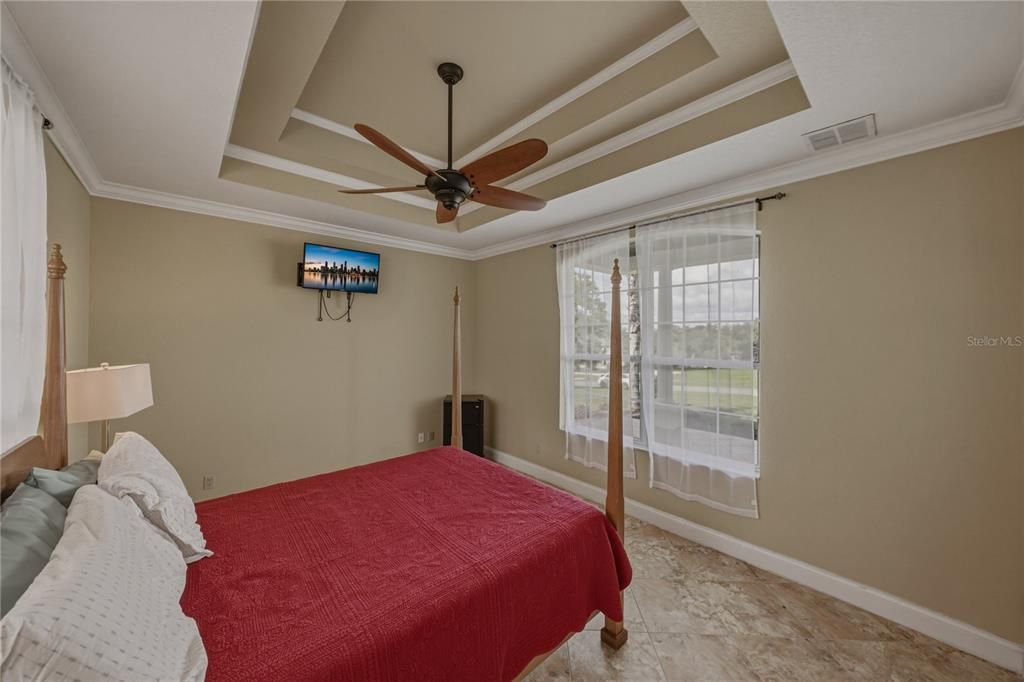 En Venta: $1,125,000 (6 camas, 4 baños, 5481 Pies cuadrados)