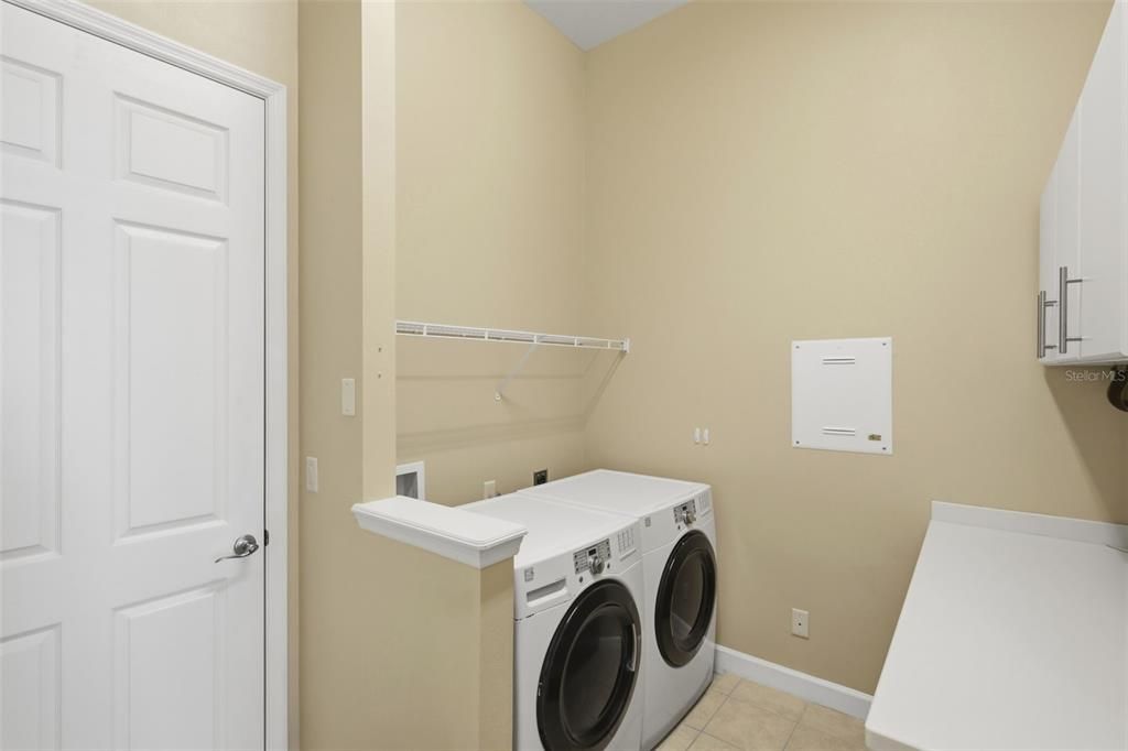 For Sale: $545,000 (3 beds, 2 baths, 2455 Square Feet)
