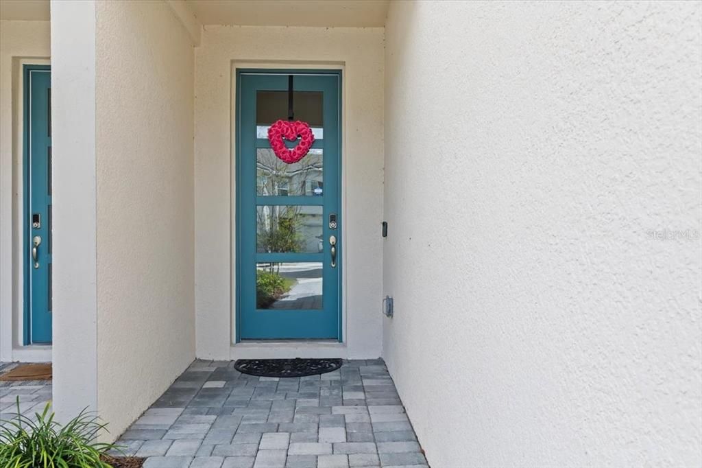 For Rent: $2,100 (3 beds, 2 baths, 1667 Square Feet)