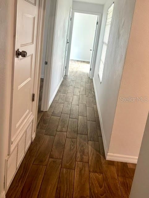 For Sale: $325,000 (3 beds, 1 baths, 984 Square Feet)