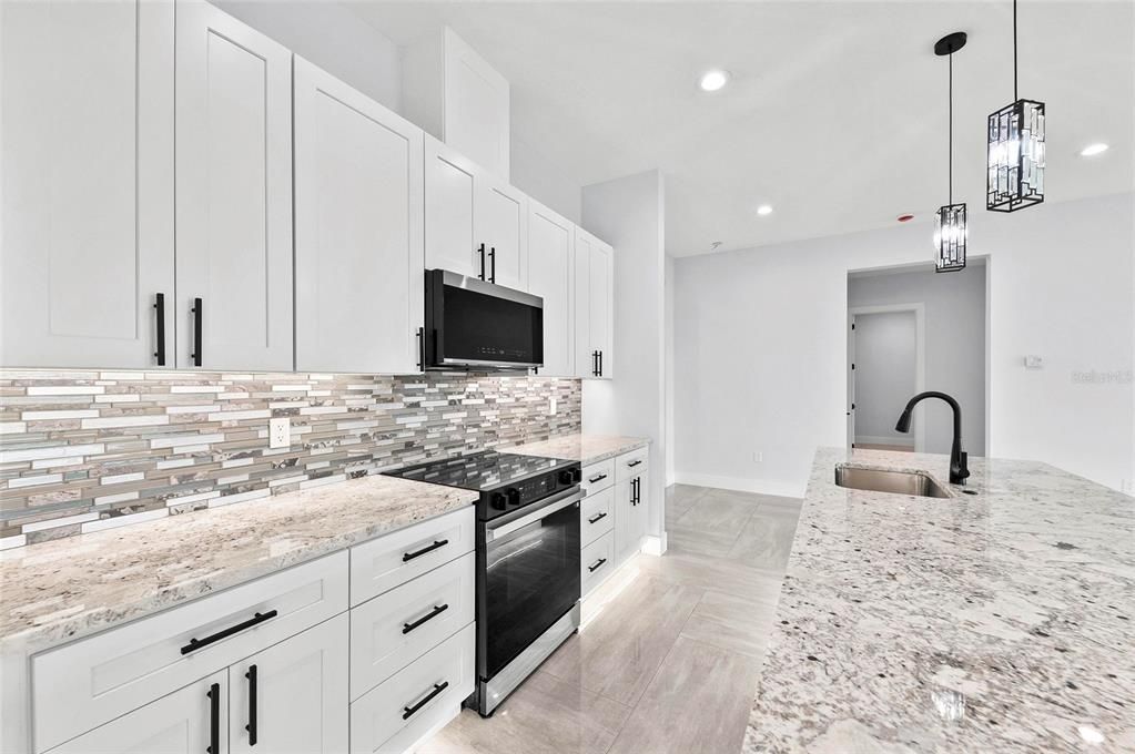 For Sale: $675,000 (4 beds, 4 baths, 3121 Square Feet)