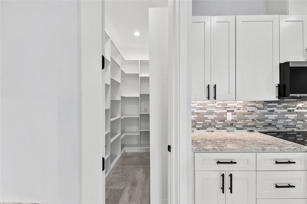 For Sale: $675,000 (4 beds, 4 baths, 3121 Square Feet)