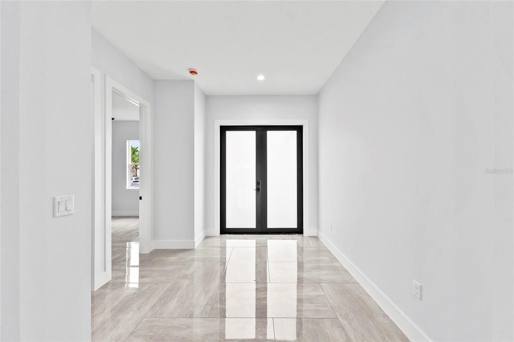 For Sale: $675,000 (4 beds, 4 baths, 3121 Square Feet)
