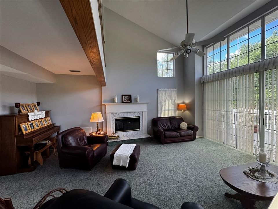 For Sale: $895,000 (4 beds, 2 baths, 2174 Square Feet)