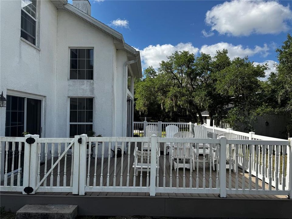 For Sale: $895,000 (4 beds, 2 baths, 2174 Square Feet)