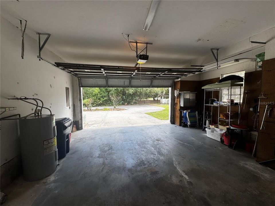 For Sale: $895,000 (4 beds, 2 baths, 2174 Square Feet)