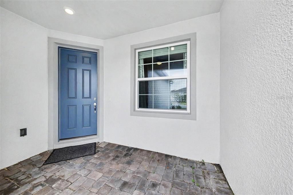 For Sale: $324,000 (3 beds, 2 baths, 1559 Square Feet)