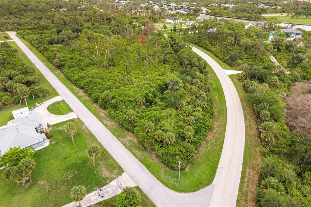 For Sale: $555,000 (5.58 acres)