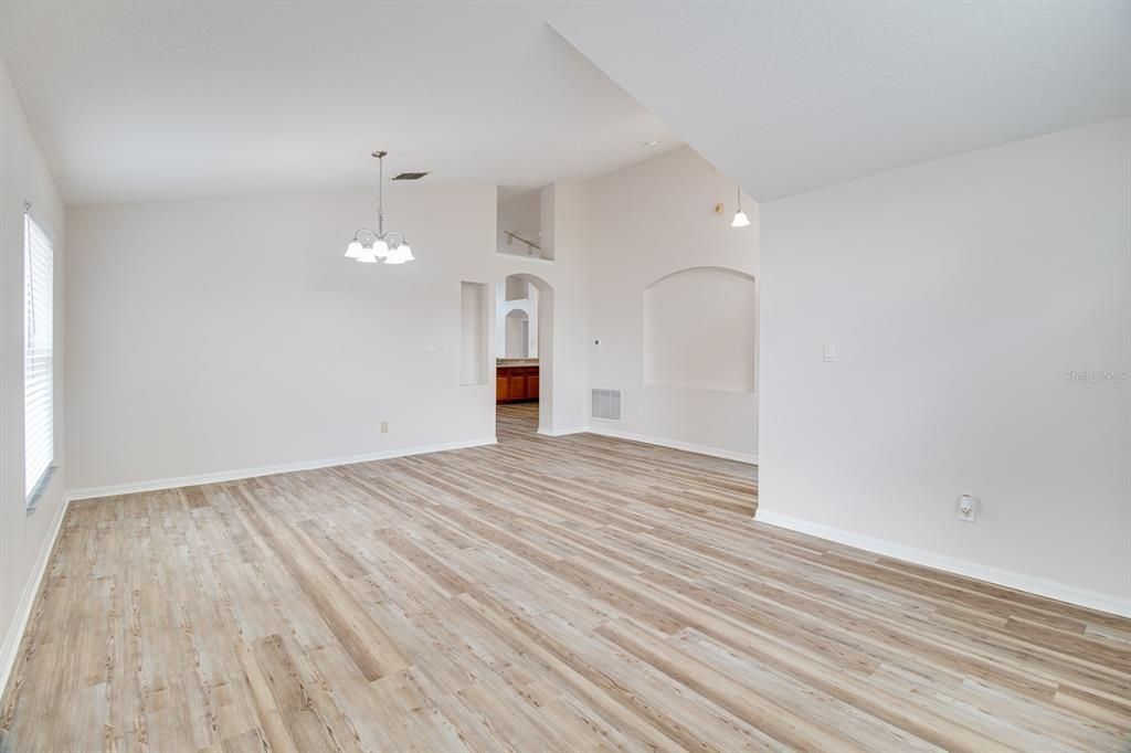 En Renta: $2,500 (3 camas, 2 baños, 1614 Pies cuadrados)