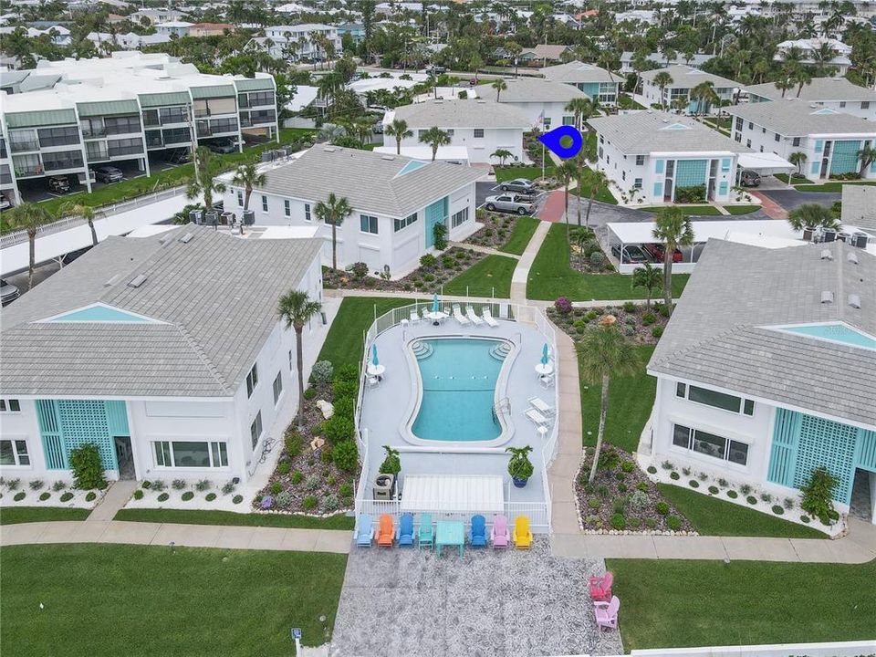For Sale: $675,000 (1 beds, 1 baths, 810 Square Feet)