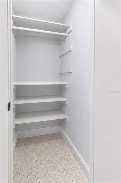 For Sale: $675,000 (1 beds, 1 baths, 810 Square Feet)