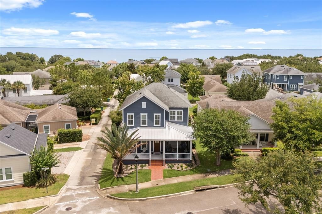 For Sale: $1,175,000 (4 beds, 3 baths, 2667 Square Feet)