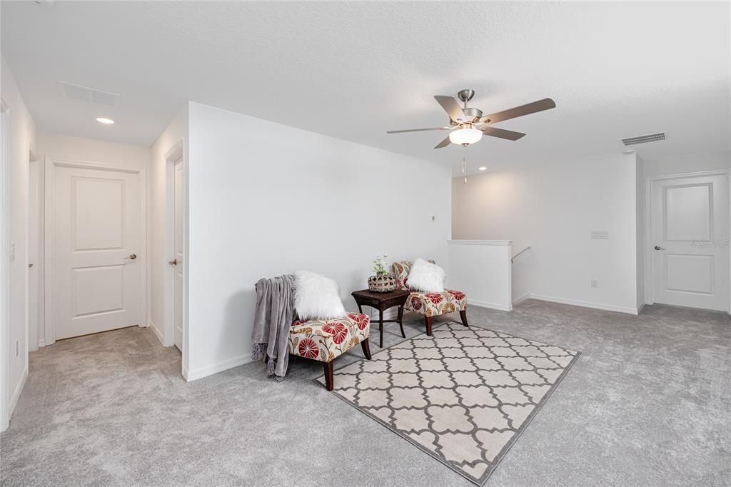 For Rent: $2,500 (3 beds, 2 baths, 2319 Square Feet)