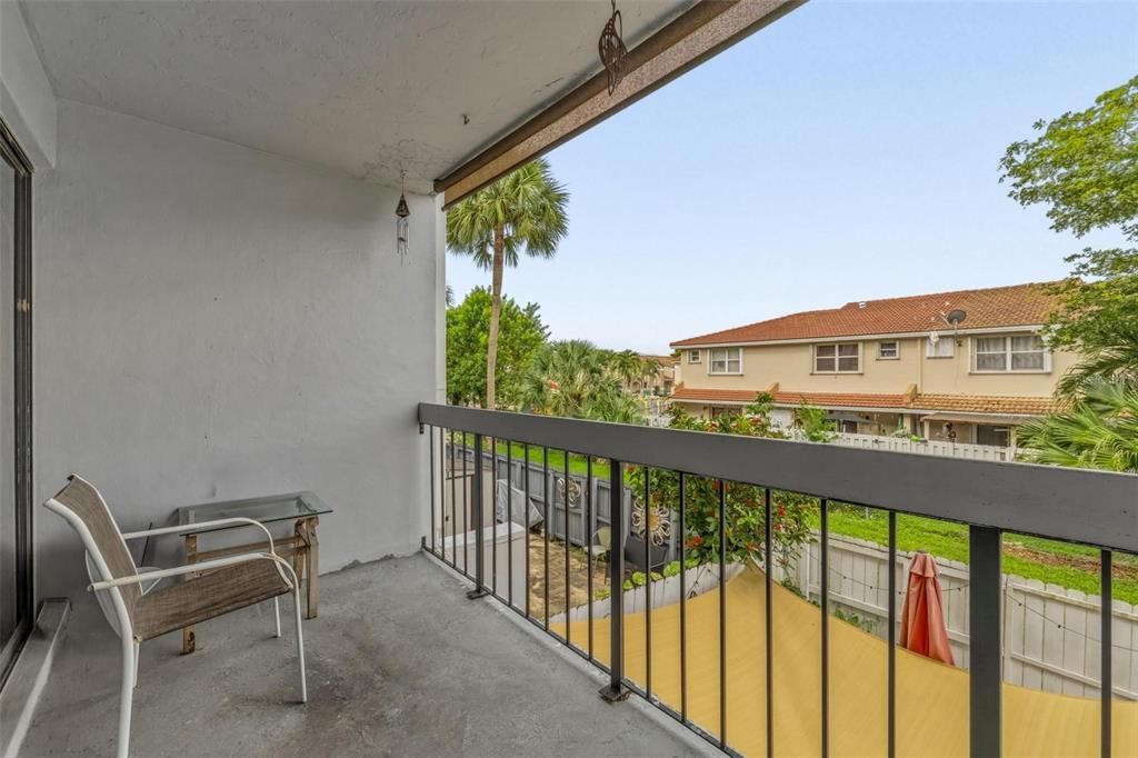 For Sale: $335,000 (3 beds, 2 baths, 1600 Square Feet)