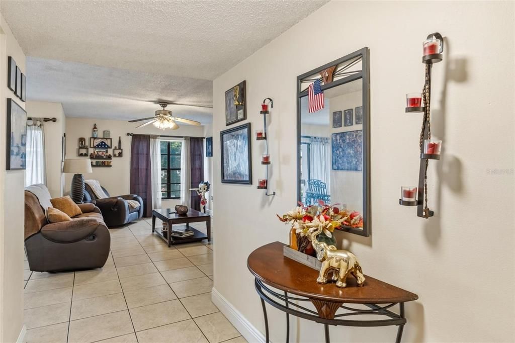 For Sale: $335,000 (3 beds, 2 baths, 1600 Square Feet)
