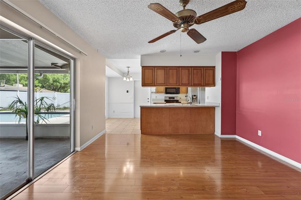 For Sale: $450,000 (4 beds, 2 baths, 1705 Square Feet)