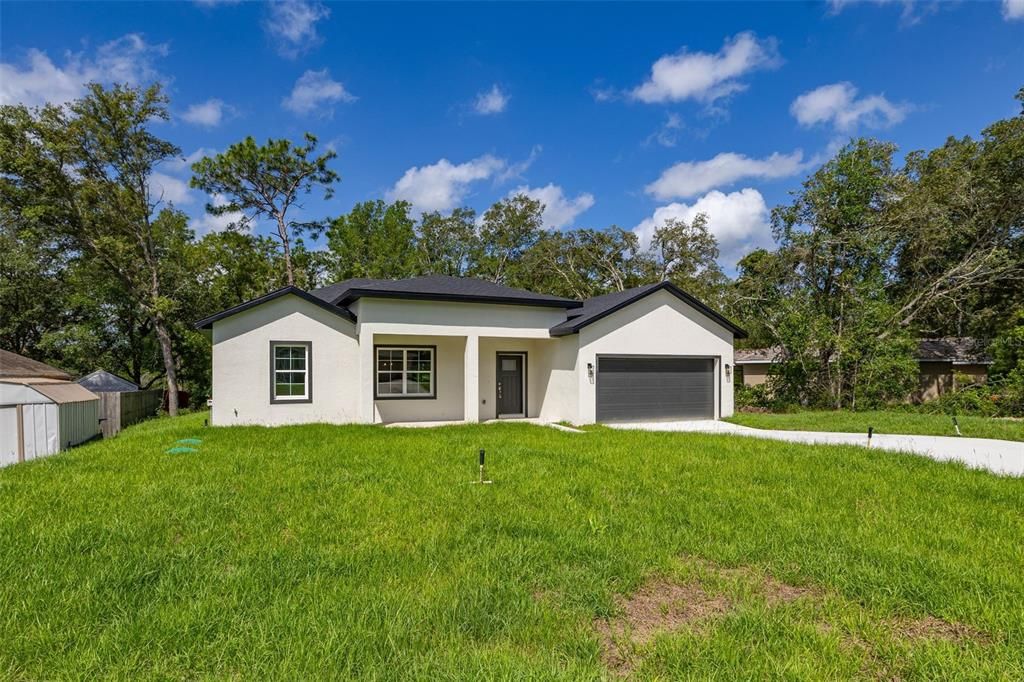 For Sale: $285,000 (3 beds, 2 baths, 1663 Square Feet)