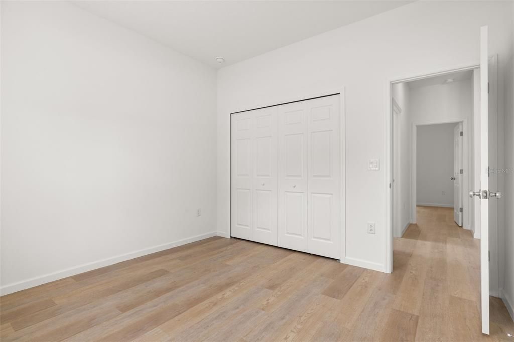 For Sale: $285,000 (3 beds, 2 baths, 1663 Square Feet)