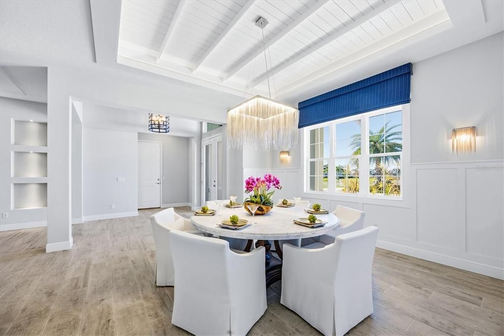 For Sale: $2,199,000 (3 beds, 3 baths, 3459 Square Feet)