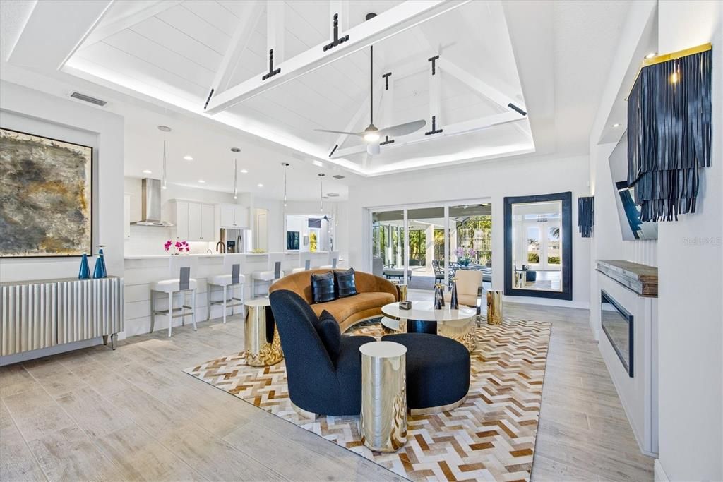 For Sale: $2,199,000 (3 beds, 3 baths, 3459 Square Feet)