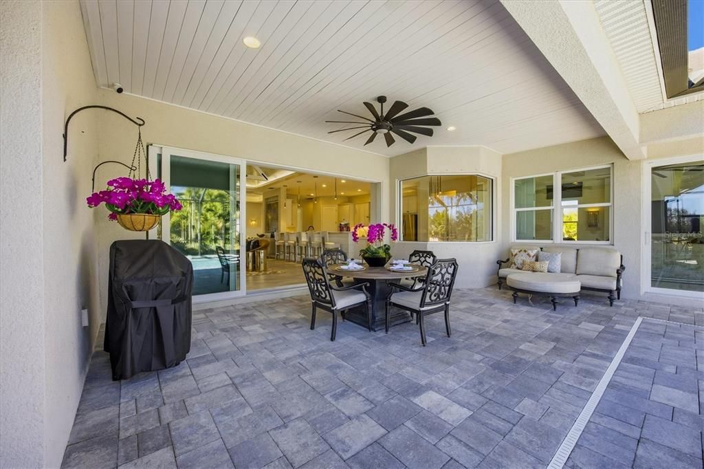For Sale: $2,199,000 (3 beds, 3 baths, 3459 Square Feet)