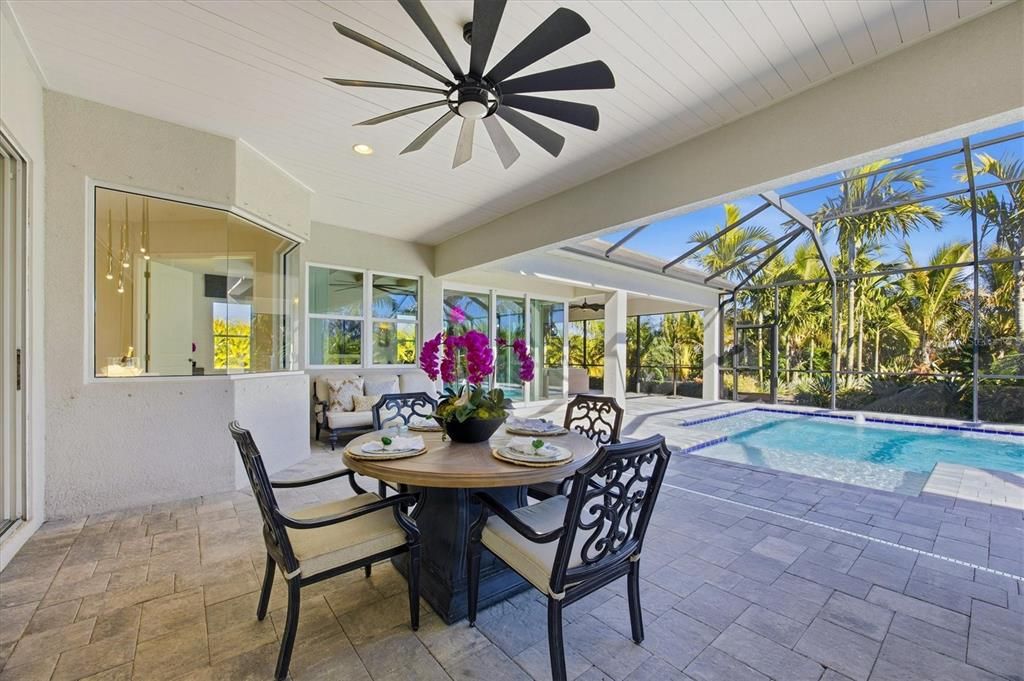 For Sale: $2,199,000 (3 beds, 3 baths, 3459 Square Feet)