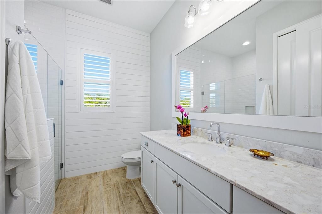 For Sale: $2,199,000 (3 beds, 3 baths, 3459 Square Feet)