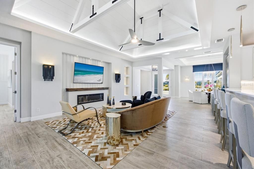 For Sale: $2,199,000 (3 beds, 3 baths, 3459 Square Feet)