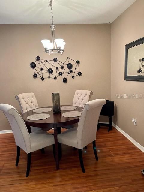 В аренду: $1,495 (1 спален, 1 ванн, 896 Квадратных фут)