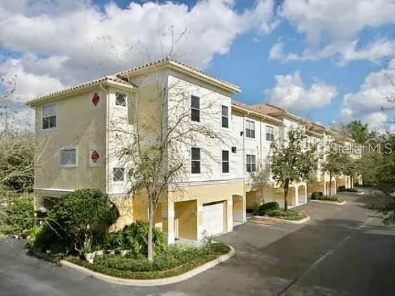В аренду: $1,495 (1 спален, 1 ванн, 896 Квадратных фут)