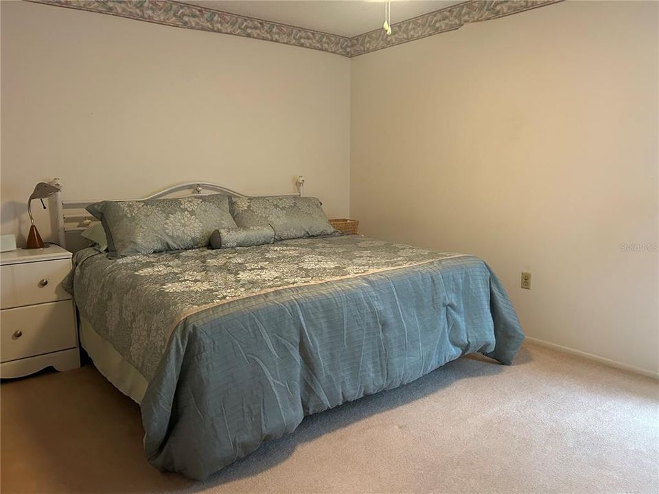 For Sale: $289,900 (2 beds, 2 baths, 1495 Square Feet)