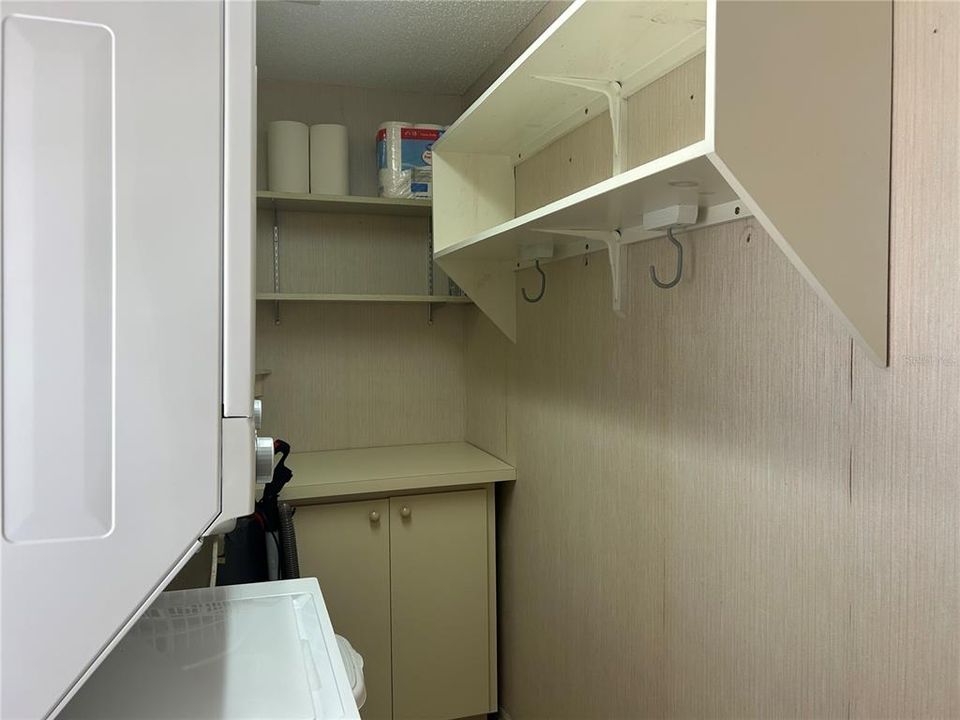 For Sale: $289,900 (2 beds, 2 baths, 1495 Square Feet)