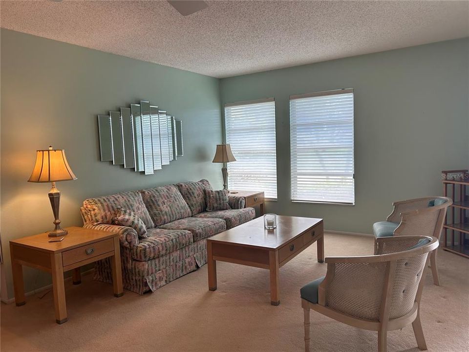For Sale: $289,900 (2 beds, 2 baths, 1495 Square Feet)