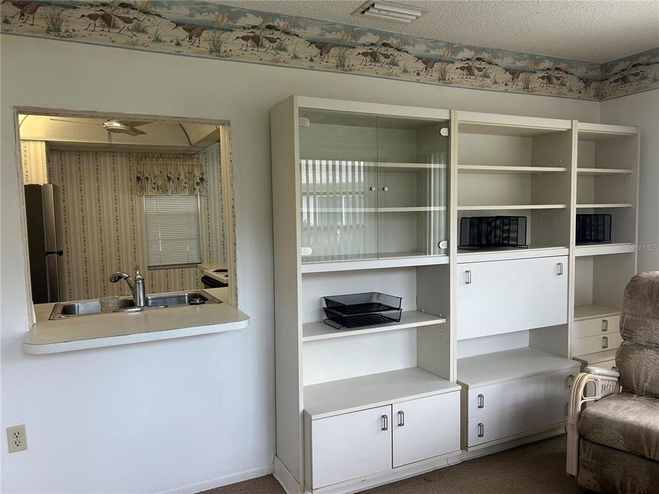 For Sale: $289,900 (2 beds, 2 baths, 1495 Square Feet)