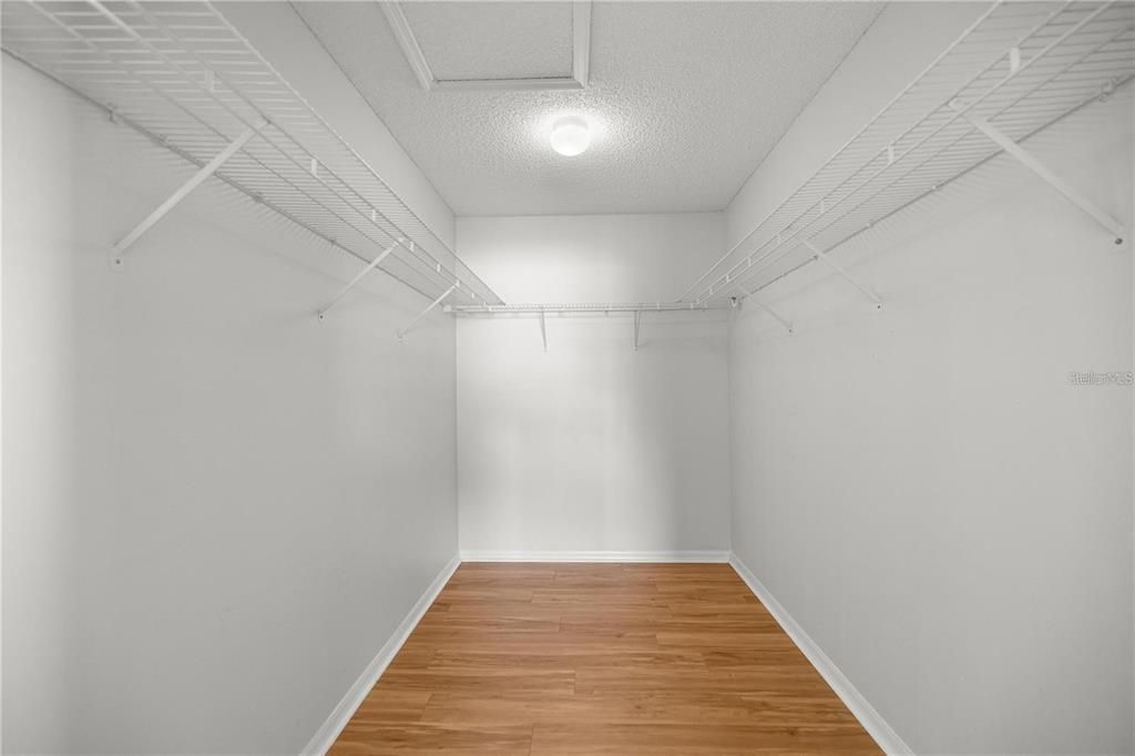 For Rent: $1,500 (2 beds, 2 baths, 1420 Square Feet)