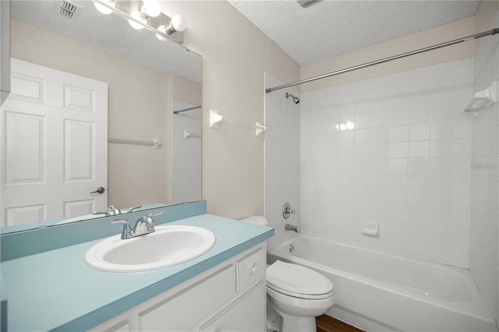 For Rent: $1,500 (2 beds, 2 baths, 1420 Square Feet)