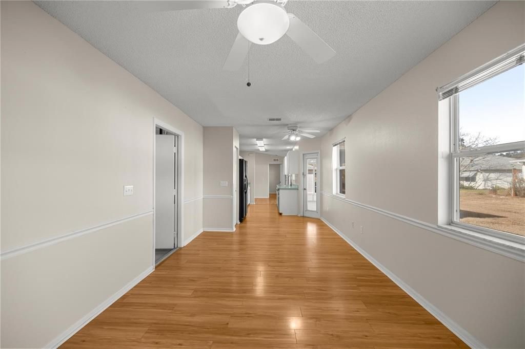 For Rent: $1,500 (2 beds, 2 baths, 1420 Square Feet)
